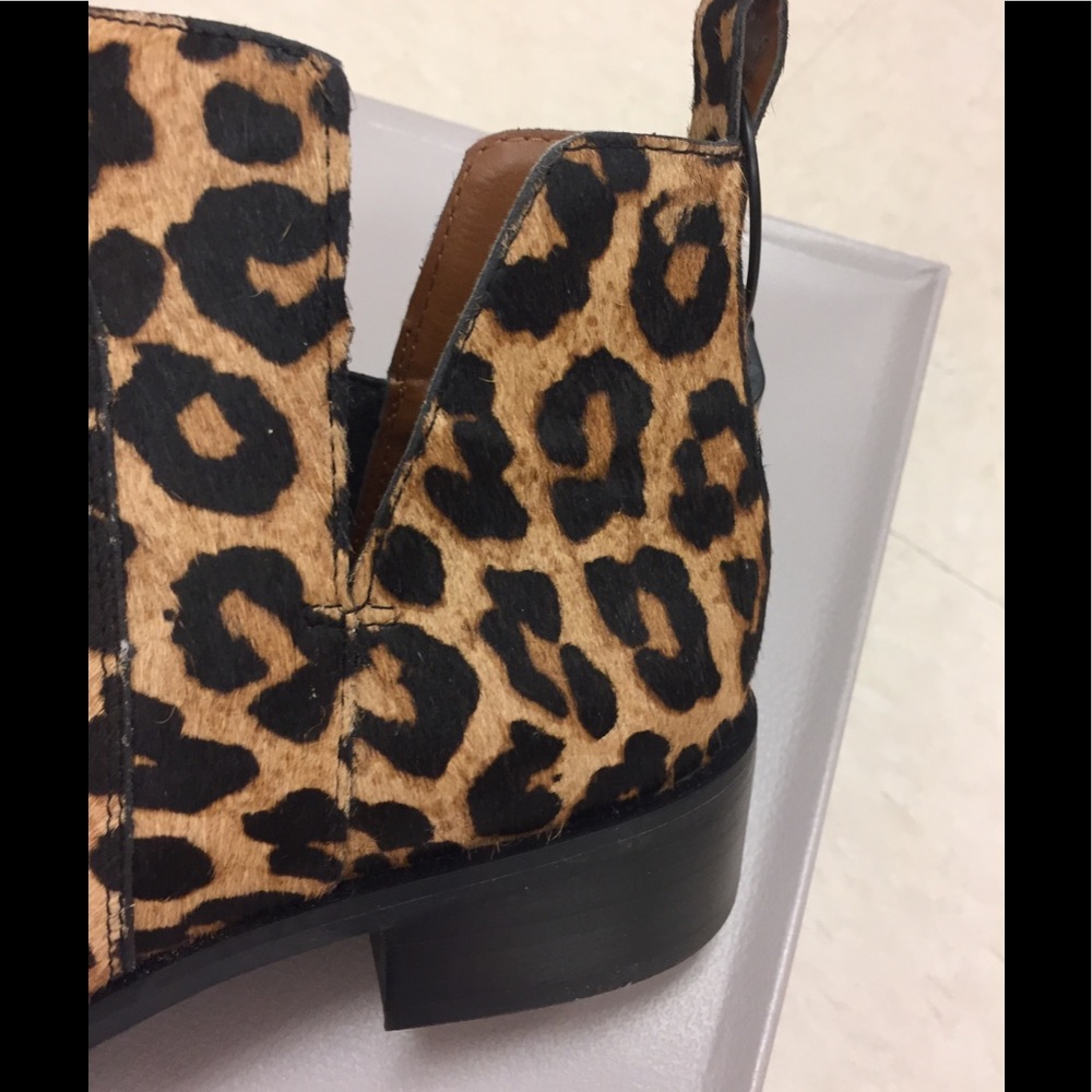 🐆One Size Left Franco Sarto Booties🐆 - Picture 3 of 5